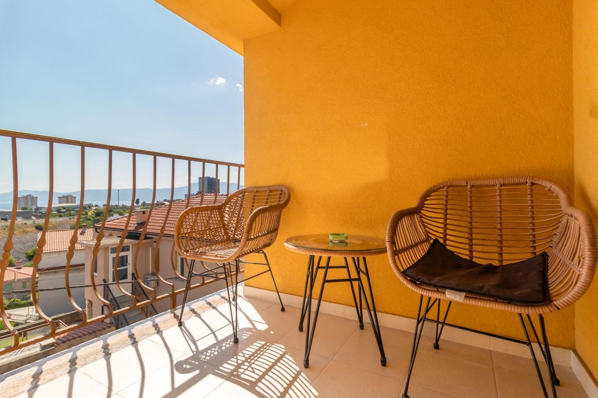 Adastra Apartments With Private Parking And Floor Heating Rijeka Exteriör bild