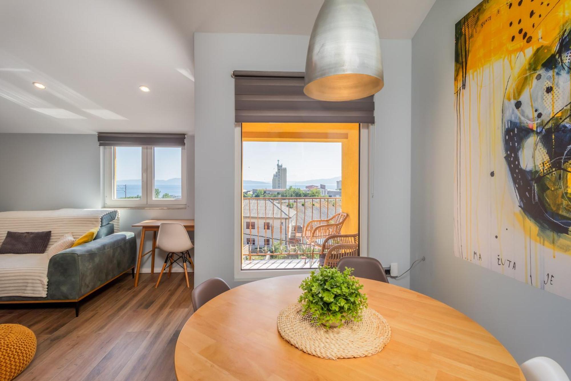 Adastra Apartments With Private Parking And Floor Heating Rijeka Exteriör bild